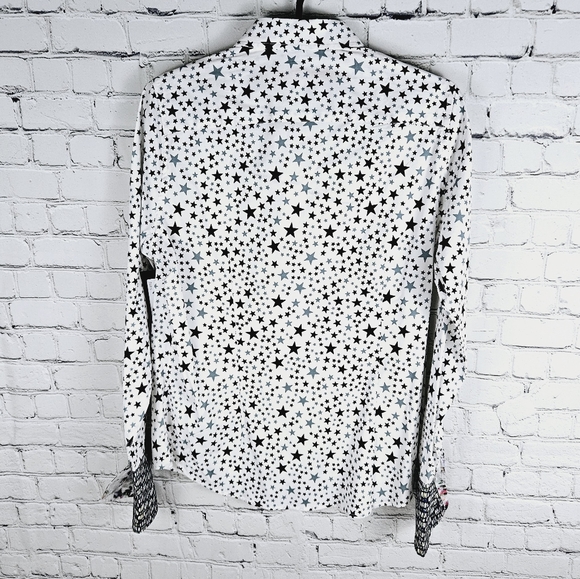 MANGO TANGO | star print long sleeve collared button up flip cuff shirt - Picture 5 of 10
